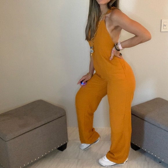 Jumpsuit - Picture 5 of 14